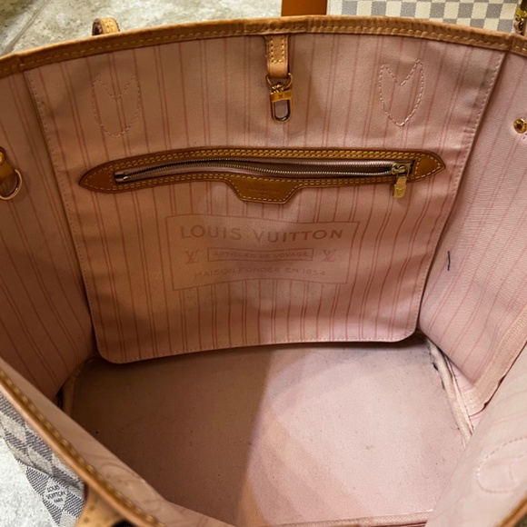 Authentic Louis Vuitton Neverfull MM, wristlet and wallet - Picture 7 of 16